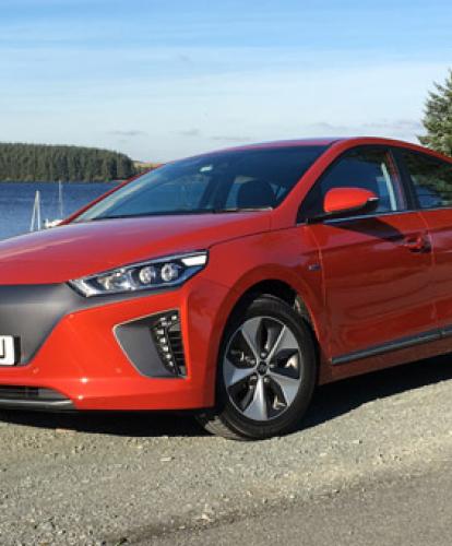 Review: the Hyundai Ioniq in hybrid and electric form Reviews 2024