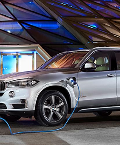 BMW unveils X5 xDrive40e plug-in hybrid due for launch Autumn 2015